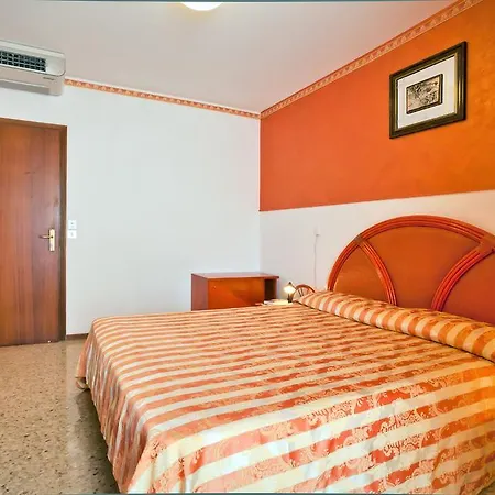 Kennedy Бибионе