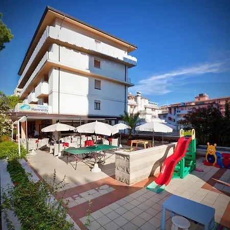Hotel Kennedy 3*